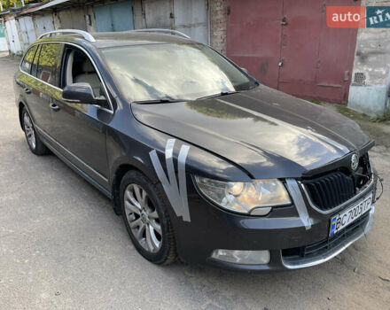 Серый Шкода Суперб, объемом двигателя 1.97 л и пробегом 270 тыс. км за 8500 $, фото 1 на Automoto.ua