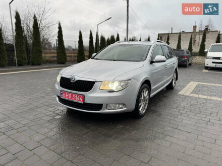 Серый Шкода Суперб, объемом двигателя 2 л и пробегом 343 тыс. км за 9999 $, фото 1 на Automoto.ua