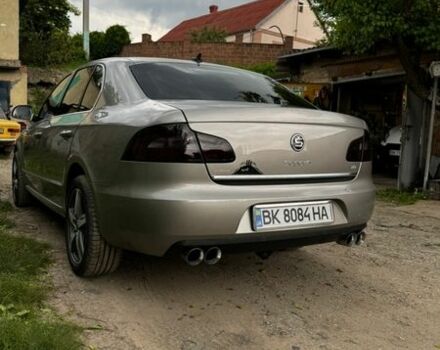 Серый Шкода Суперб, объемом двигателя 1.97 л и пробегом 422 тыс. км за 8400 $, фото 1 на Automoto.ua