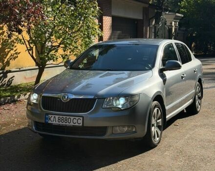 Сірий Шкода Суперб, об'ємом двигуна 1.8 л та пробігом 267 тис. км за 8900 $, фото 1 на Automoto.ua
