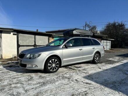 Серый Шкода Суперб, объемом двигателя 2 л и пробегом 185 тыс. км за 11000 $, фото 1 на Automoto.ua