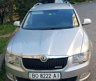 Серый Шкода Суперб, объемом двигателя 1.6 л и пробегом 240 тыс. км за 8900 $, фото 1 на Automoto.ua