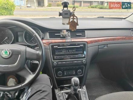 Шкода Суперб 2012 в Никополе на Automoto.ua Серый Шкода Суперб, объемом двигателя 1.8 л и пробегом 151 тыс. км за 8200 $, фото 1 на Automoto.ua