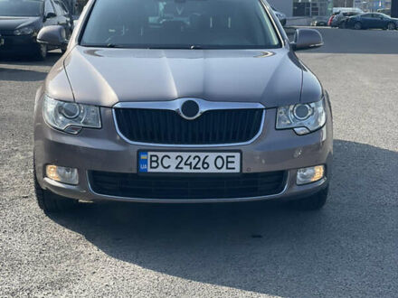 Серый Шкода Суперб, объемом двигателя 1.8 л и пробегом 312 тыс. км за 8800 $, фото 1 на Automoto.ua