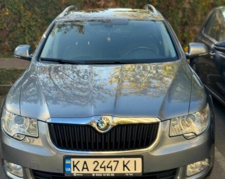 Сірий Шкода Суперб, об'ємом двигуна 2 л та пробігом 221 тис. км за 7000 $, фото 1 на Automoto.ua