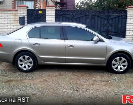 Серый Шкода Суперб, объемом двигателя 1.8 л и пробегом 30000 тыс. км за 10200 $, фото 1 на Automoto.ua