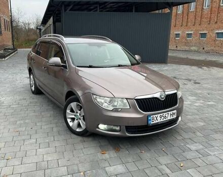 Серый Шкода Суперб, объемом двигателя 1.6 л и пробегом 325 тыс. км за 8300 $, фото 1 на Automoto.ua
