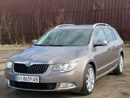 Серый Шкода Суперб, объемом двигателя 1.6 л и пробегом 252 тыс. км за 9500 $, фото 1 на Automoto.ua