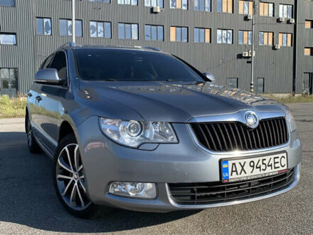 Серый Шкода Суперб, объемом двигателя 1.97 л и пробегом 230 тыс. км за 13400 $, фото 1 на Automoto.ua