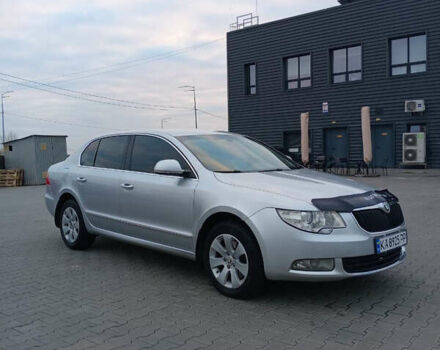 Серый Шкода Суперб, объемом двигателя 1.8 л и пробегом 184 тыс. км за 9700 $, фото 1 на Automoto.ua