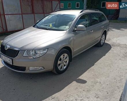 Сірий Шкода Суперб, об'ємом двигуна 2 л та пробігом 324 тис. км за 11200 $, фото 1 на Automoto.ua