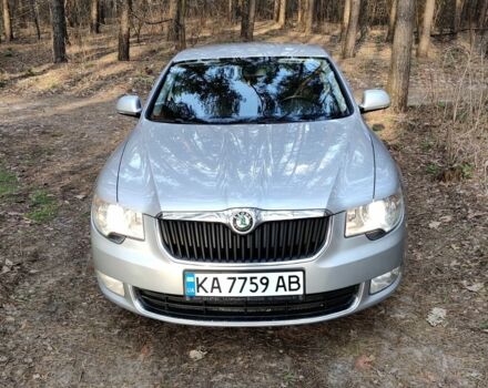 Сірий Шкода Суперб, об'ємом двигуна 1.8 л та пробігом 193 тис. км за 9500 $, фото 1 на Automoto.ua