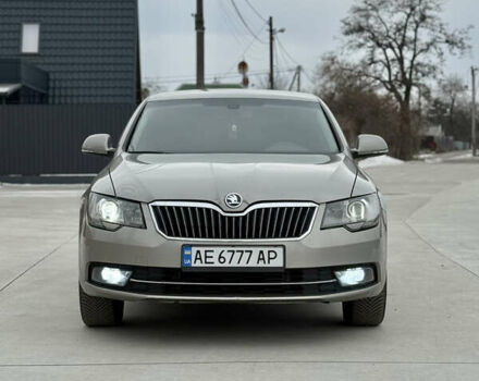 Сірий Шкода Суперб, об'ємом двигуна 1.8 л та пробігом 285 тис. км за 9800 $, фото 1 на Automoto.ua