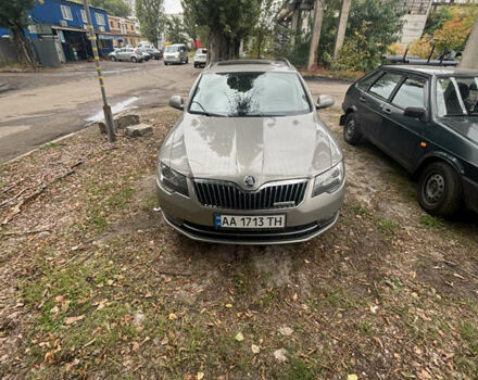 Серый Шкода Суперб, объемом двигателя 1.6 л и пробегом 155 тыс. км за 12500 $, фото 1 на Automoto.ua