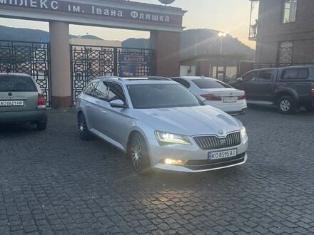 Шкода Суперб 2015 в Хусте на Automoto.ua Серый Шкода Суперб, объемом двигателя 1.97 л и пробегом 350 тыс. км за 15800 $, фото 1 на Automoto.ua