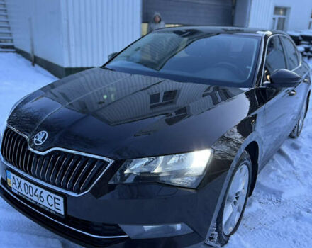 Серый Шкода Суперб, объемом двигателя 1.8 л и пробегом 175 тыс. км за 17000 $, фото 1 на Automoto.ua