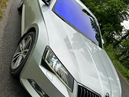 Шкода Суперб 2015 у Вінниці на Automoto.ua Сірий Шкода Суперб, об'ємом двигуна 2 л та пробігом 257 тис. км за 18999 $, фото 1 на Automoto.ua