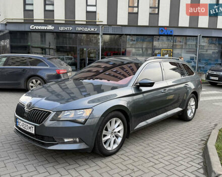 Сірий Шкода Суперб, об'ємом двигуна 2 л та пробігом 245 тис. км за 14700 $, фото 1 на Automoto.ua