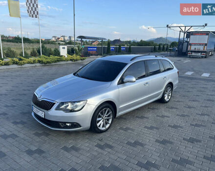 Серый Шкода Суперб, объемом двигателя 1.97 л и пробегом 260 тыс. км за 11700 $, фото 1 на Automoto.ua