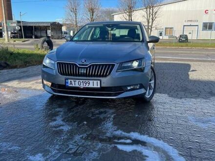 Шкода Суперб 2015 у Івано-Франківську на Automoto.ua Сірий Шкода Суперб, об'ємом двигуна 1.97 л та пробігом 247 тис. км за 16100 $, фото 1 на Automoto.ua