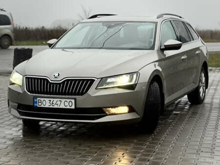 Серый Шкода Суперб, объемом двигателя 2 л и пробегом 270 тыс. км за 13800 $, фото 1 на Automoto.ua