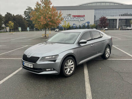 Серый Шкода Суперб, объемом двигателя 1.97 л и пробегом 261 тыс. км за 16550 $, фото 1 на Automoto.ua