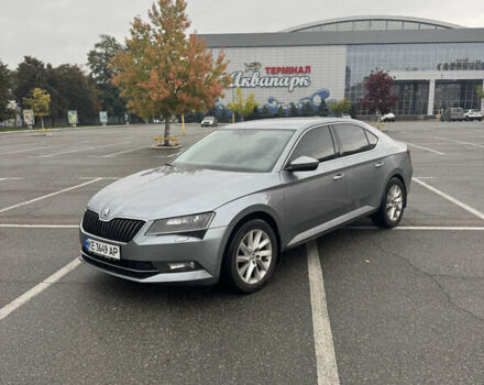 Серый Шкода Суперб, объемом двигателя 1.97 л и пробегом 261 тыс. км за 16550 $, фото 1 на Automoto.ua
