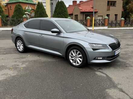 Сірий Шкода Суперб, об'ємом двигуна 1.97 л та пробігом 262 тис. км за 16000 $, фото 1 на Automoto.ua