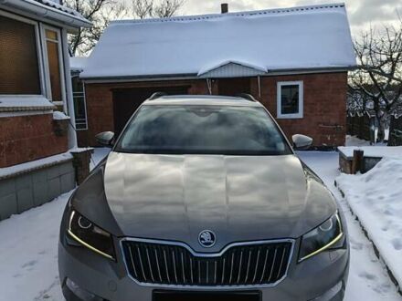 Серый Шкода Суперб, объемом двигателя 1.97 л и пробегом 264 тыс. км за 14300 $, фото 1 на Automoto.ua