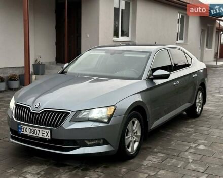 Серый Шкода Суперб, объемом двигателя 1.8 л и пробегом 198 тыс. км за 13500 $, фото 1 на Automoto.ua