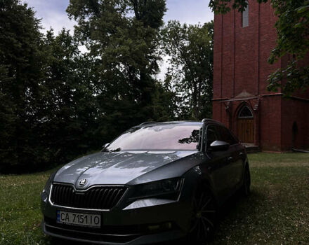 Серый Шкода Суперб, объемом двигателя 1.97 л и пробегом 271 тыс. км за 17999 $, фото 1 на Automoto.ua