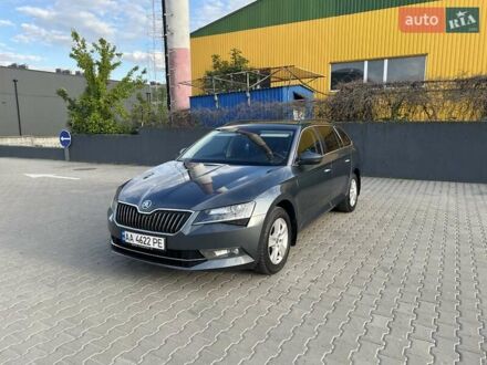 Шкода Суперб 2016 в Киеве на Automoto.ua Серый Шкода Суперб, объемом двигателя 1.8 л и пробегом 178 тыс. км за 14300 $, фото 1 на Automoto.ua