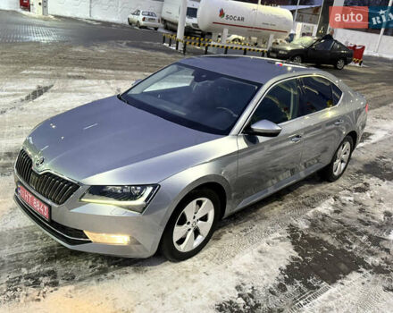 Серый Шкода Суперб, объемом двигателя 1.97 л и пробегом 191 тыс. км за 17500 $, фото 1 на Automoto.ua