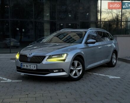 Сірий Шкода Суперб, об'ємом двигуна 1.6 л та пробігом 284 тис. км за 16400 $, фото 1 на Automoto.ua