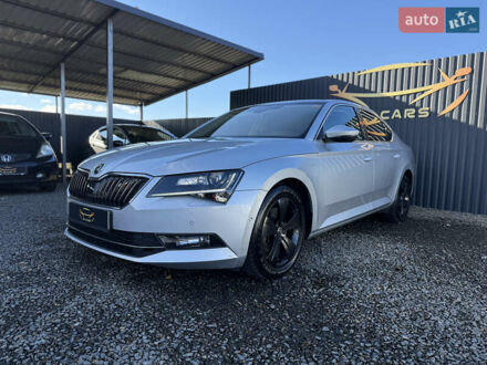 Сірий Шкода Суперб, об'ємом двигуна 1.97 л та пробігом 198 тис. км за 20499 $, фото 1 на Automoto.ua