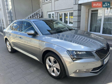Сірий Шкода Суперб, об'ємом двигуна 2 л та пробігом 318 тис. км за 15900 $, фото 1 на Automoto.ua