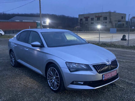 Сірий Шкода Суперб, об'ємом двигуна 2 л та пробігом 299 тис. км за 11950 $, фото 1 на Automoto.ua