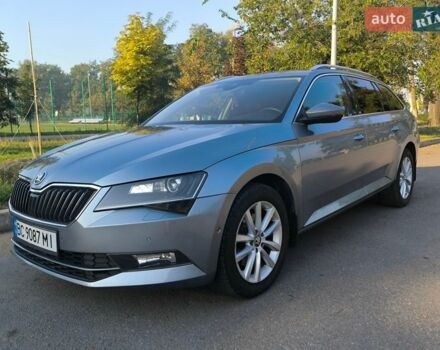Серый Шкода Суперб, объемом двигателя 2 л и пробегом 299 тыс. км за 17500 $, фото 1 на Automoto.ua