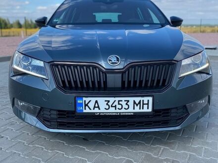 Серый Шкода Суперб, объемом двигателя 1.97 л и пробегом 215 тыс. км за 18500 $, фото 1 на Automoto.ua