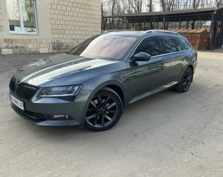Сірий Шкода Суперб, об'ємом двигуна 2 л та пробігом 224 тис. км за 19100 $, фото 1 на Automoto.ua