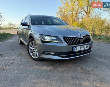 Серый Шкода Суперб, объемом двигателя 1.97 л и пробегом 218 тыс. км за 20500 $, фото 1 на Automoto.ua
