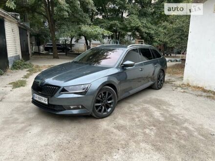 Шкода Суперб 2018 в Кропивницком (Кировограде) на Automoto.ua Серый Шкода Суперб, объемом двигателя 1.97 л и пробегом 220 тыс. км за 19100 $, фото 1 на Automoto.ua