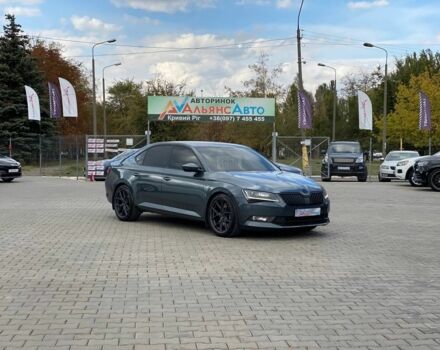 Сірий Шкода Суперб, об'ємом двигуна 2 л та пробігом 144 тис. км за 21600 $, фото 1 на Automoto.ua