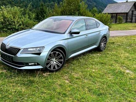 Шкода Суперб 2018 в Межгорье на Automoto.ua Серый Шкода Суперб, объемом двигателя 2 л и пробегом 193 тыс. км за 21700 $, фото 1 на Automoto.ua