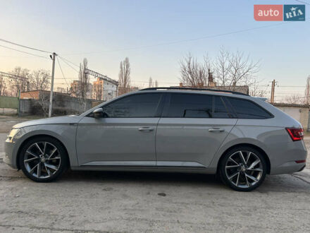 Шкода Суперб 2019 в Первомайск на Automoto.ua Серый Шкода Суперб, объемом двигателя 1.97 л и пробегом 328 тыс. км за 24500 $, фото 1 на Automoto.ua