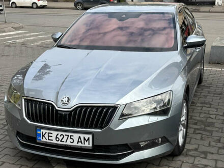 Серый Шкода Суперб, объемом двигателя 1.97 л и пробегом 167 тыс. км за 30750 $, фото 1 на Automoto.ua