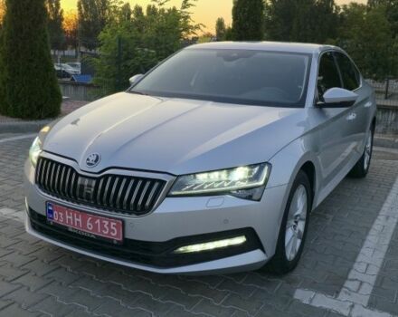 Серый Шкода Суперб, объемом двигателя 2 л и пробегом 230 тыс. км за 22299 $, фото 1 на Automoto.ua