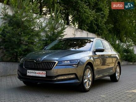Шкода Суперб 2022 в Хмельницком на Automoto.ua Серый Шкода Суперб, объемом двигателя 1.98 л и пробегом 14 тыс. км за 29999 $, фото 1 на Automoto.ua