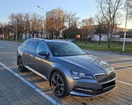 Серый Шкода Суперб, объемом двигателя 1.97 л и пробегом 140 тыс. км за 26500 $, фото 1 на Automoto.ua