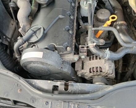 Синій Шкода Суперб, об'ємом двигуна 4 л та пробігом 280 тис. км за 2100 $, фото 6 на Automoto.ua